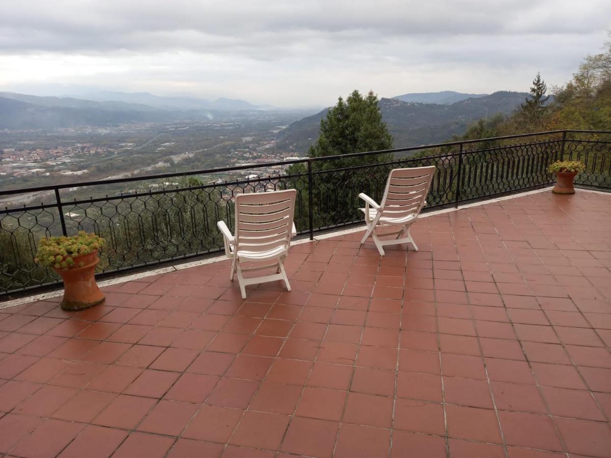 Casa Vacanza Villa Patrizia Follo Alto Extérieur photo