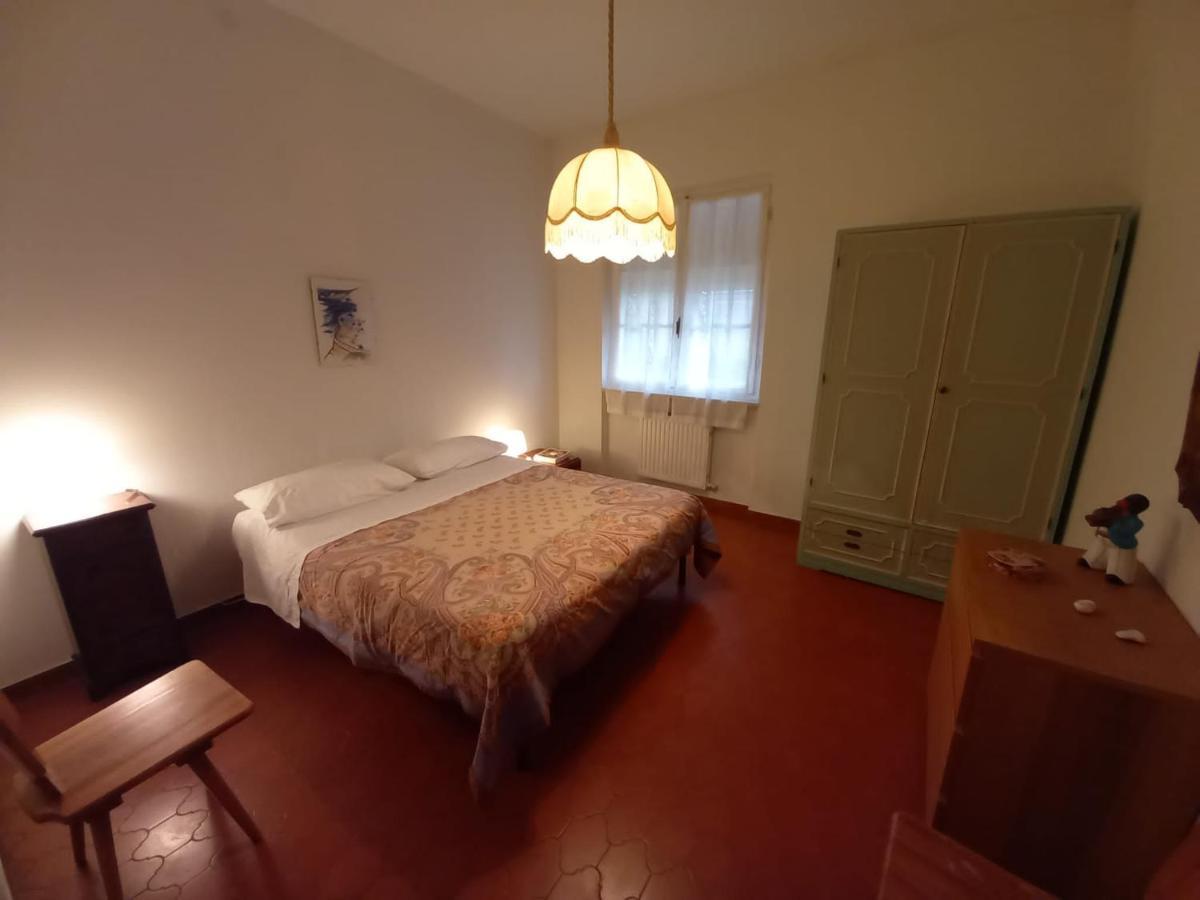 Casa Vacanza Villa Patrizia Follo Alto Extérieur photo